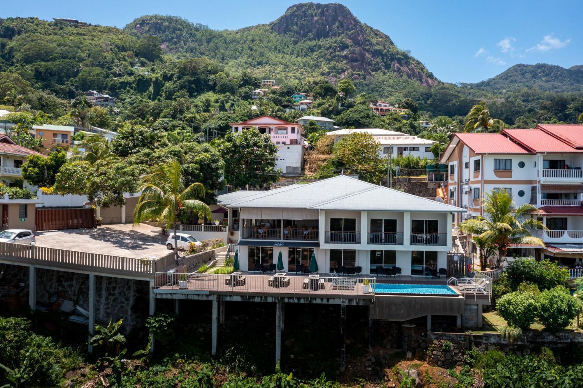 The Ridge Residence Victoria Esterno foto