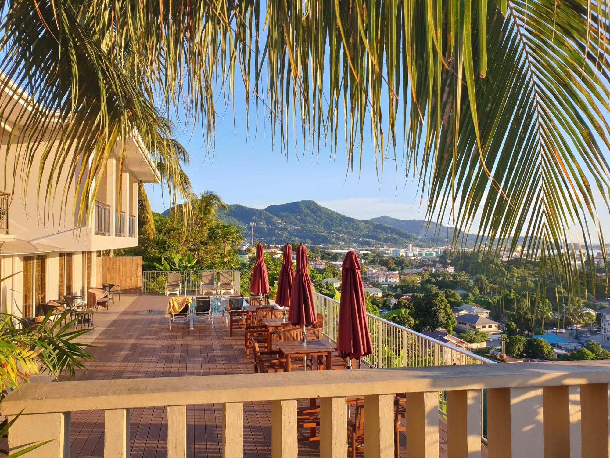 The Ridge Residence Victoria Esterno foto