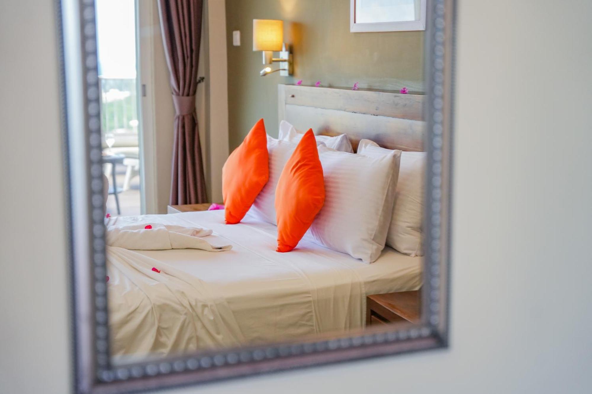 The Ridge Residence Victoria Esterno foto